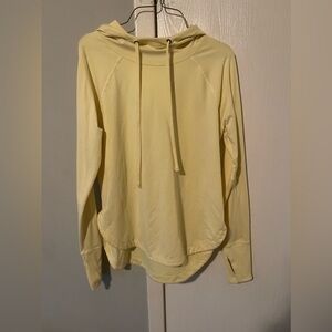 Marika yellow long sleeve hoodie size M like new